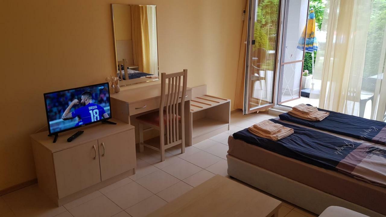 Harmony Hills Kolevi Apartments Рогачево Экстерьер фото