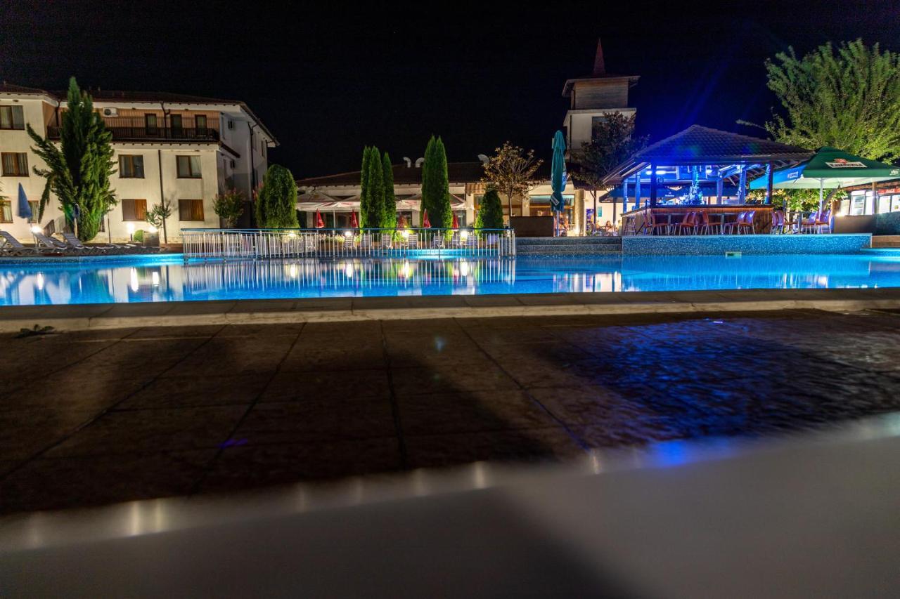 Harmony Hills Kolevi Apartments Рогачево Экстерьер фото